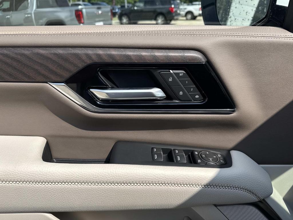 new 2025 GMC Yukon car, priced at $91,550