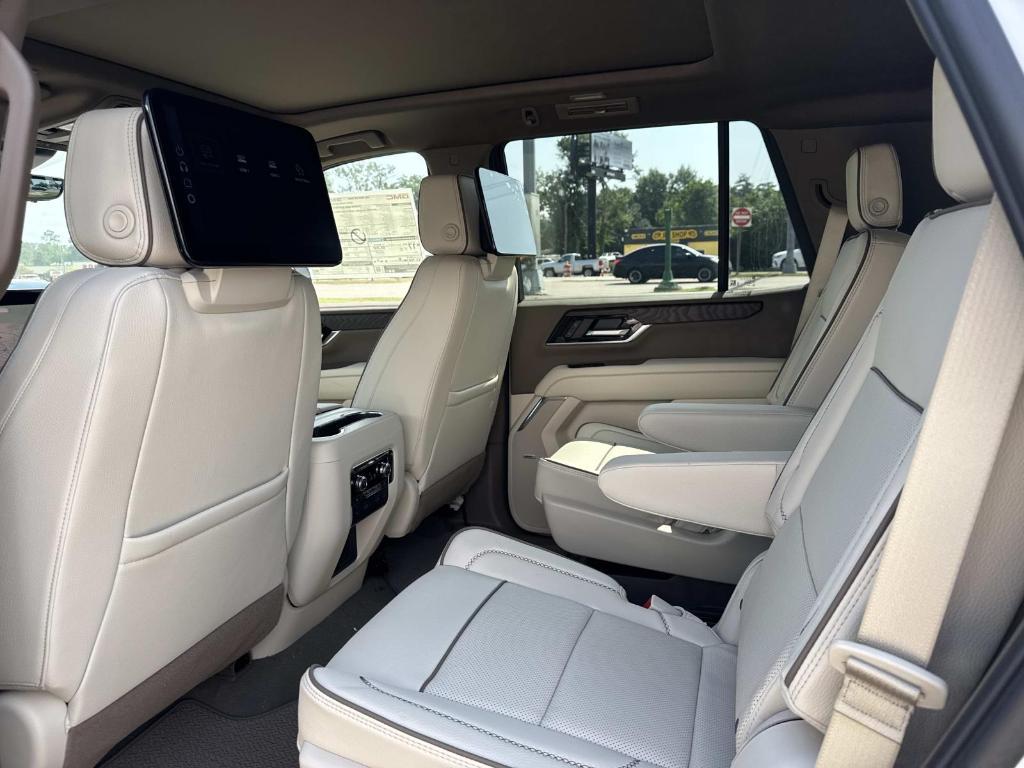 new 2025 GMC Yukon car, priced at $91,550