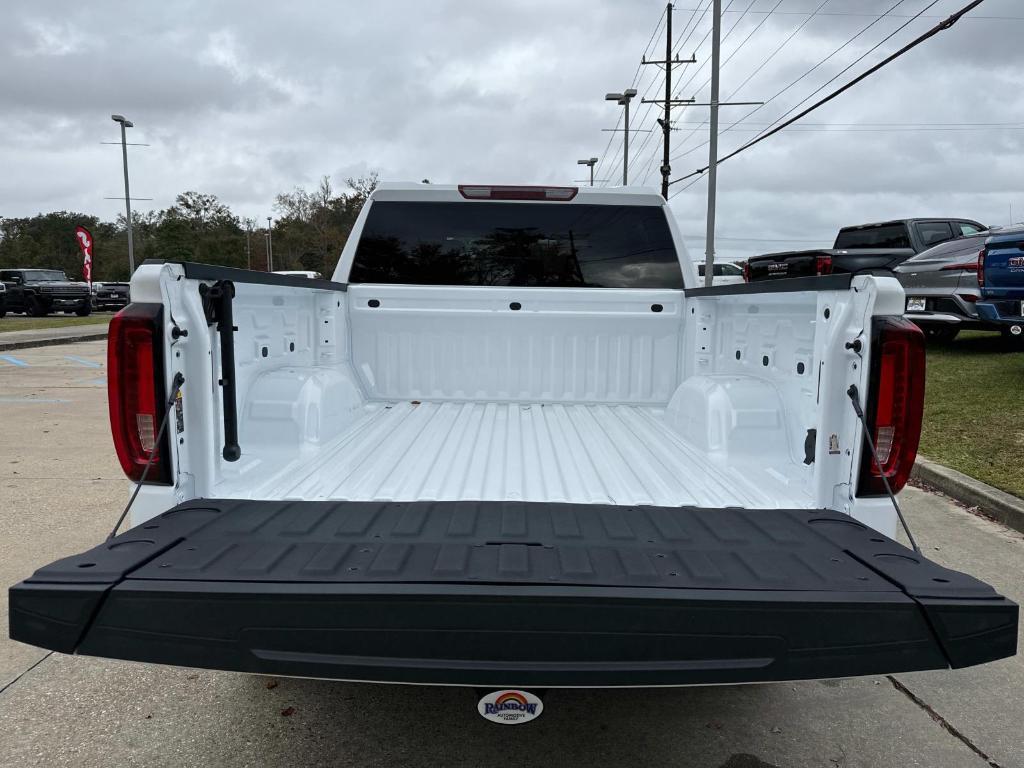 new 2025 GMC Sierra 1500 car, priced at $59,900