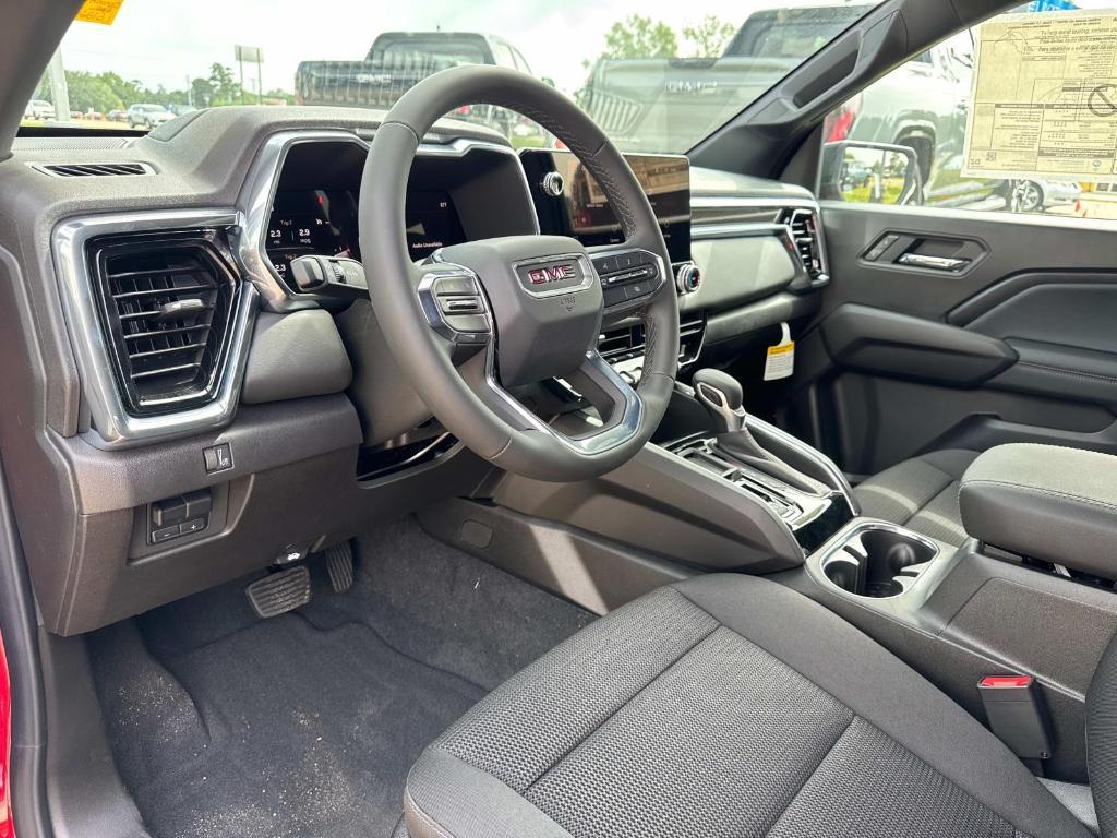new 2025 GMC Canyon car, priced at $40,740