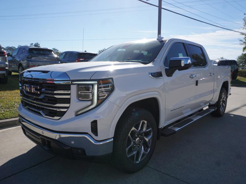 new 2025 GMC Sierra 1500 car, priced at $68,200