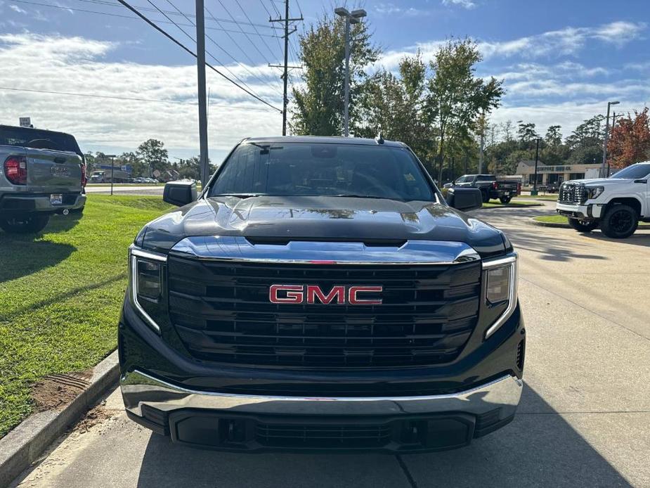 new 2025 GMC Sierra 1500 car, priced at $44,390