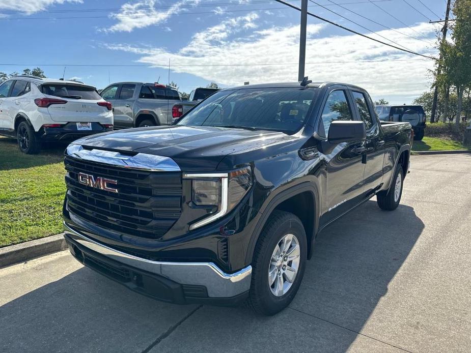 new 2025 GMC Sierra 1500 car, priced at $44,390