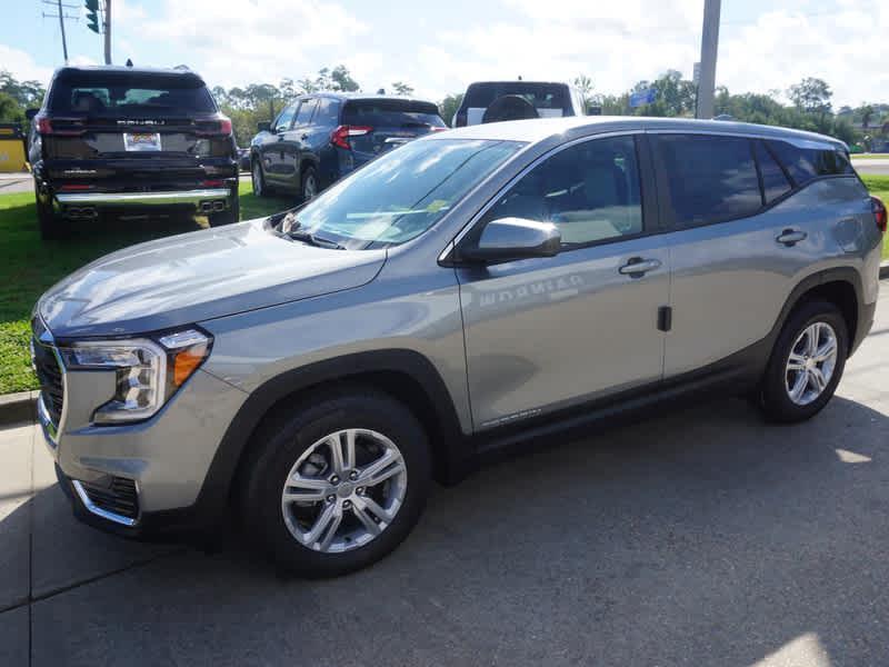 new 2024 GMC Terrain car, priced at $30,590