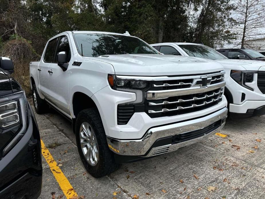 used 2022 Chevrolet Silverado 1500 car, priced at $42,746