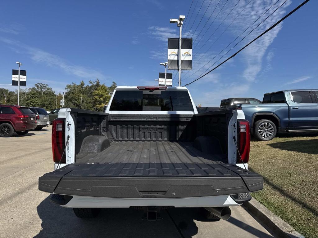 new 2026 GMC Sierra 2500 car, priced at $99,030