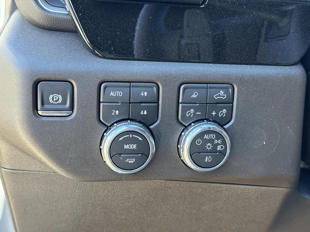 new 2026 GMC Sierra 1500 car, priced at $68,250