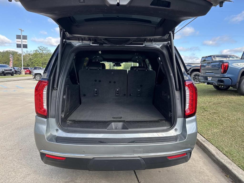 used 2023 GMC Yukon XL car, priced at $45,990