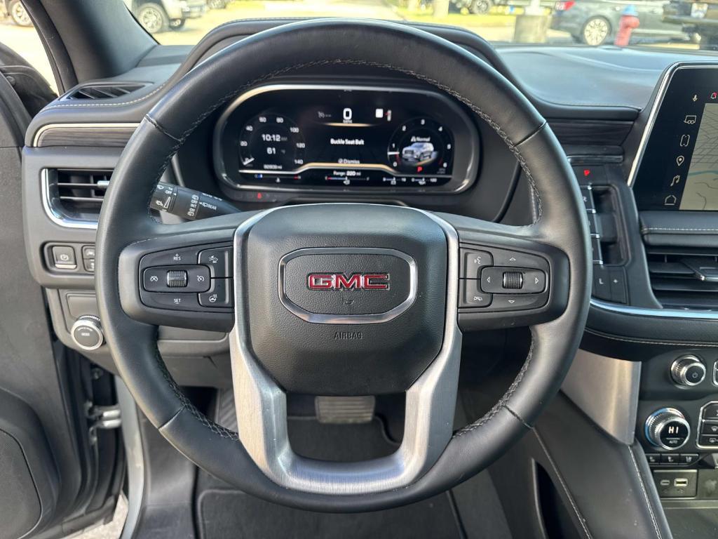 used 2023 GMC Yukon XL car, priced at $45,990