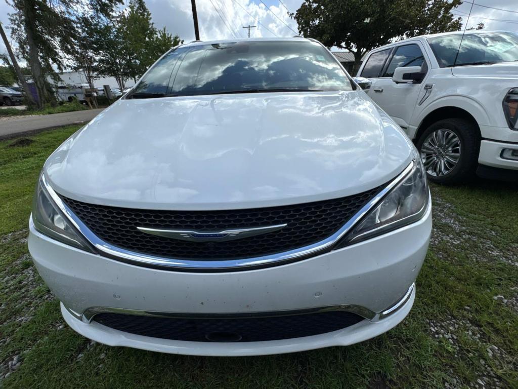used 2020 Chrysler Pacifica car, priced at $23,998