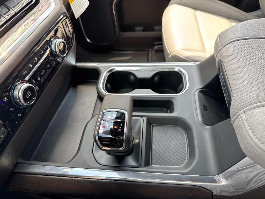 new 2025 GMC Sierra 1500 car, priced at $66,720