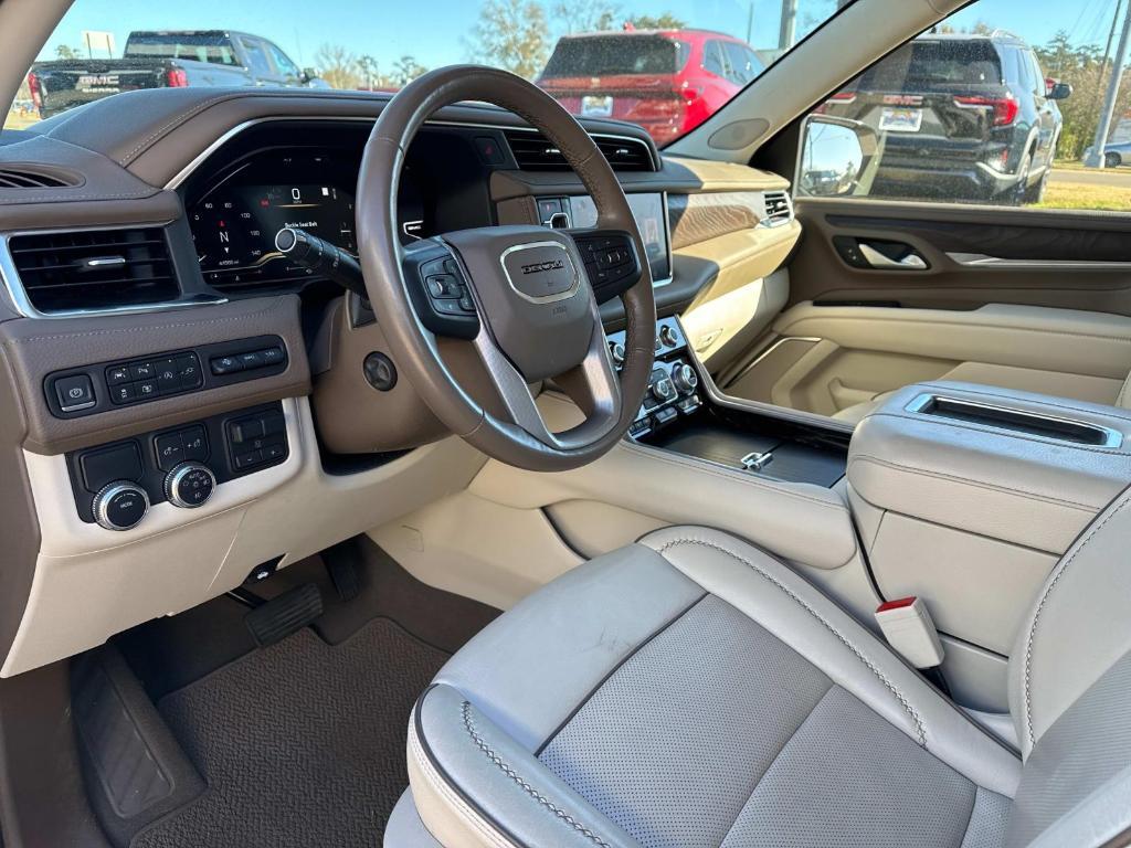 used 2022 GMC Yukon XL car, priced at $59,413