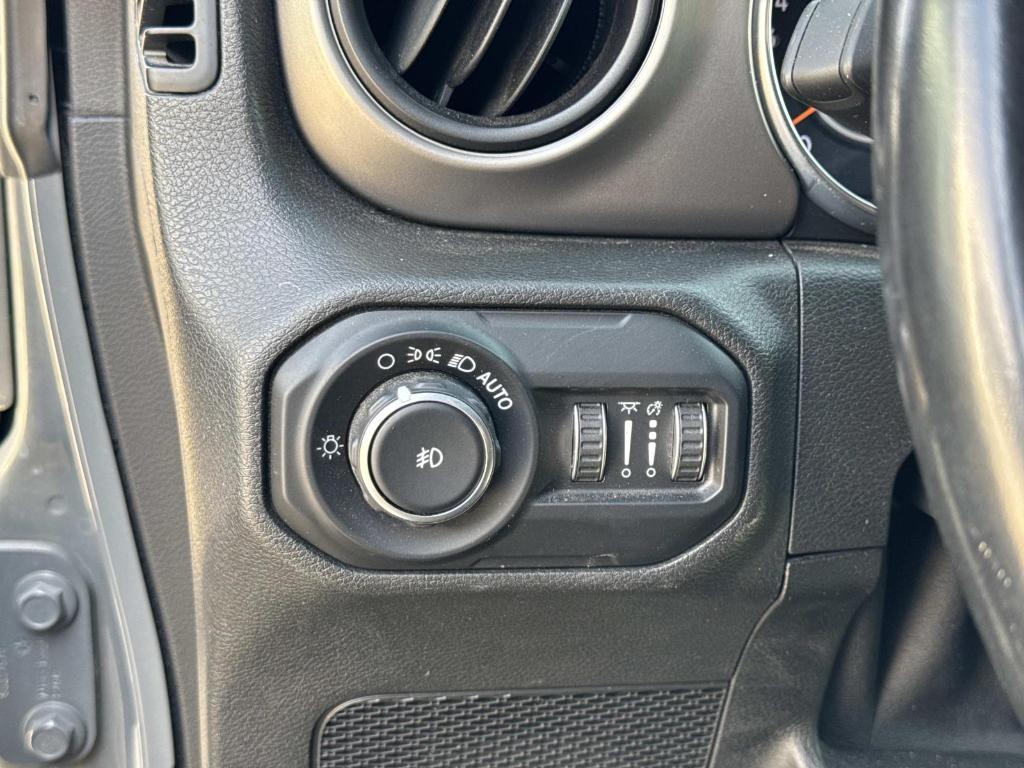 used 2020 Jeep Wrangler Unlimited car, priced at $28,490