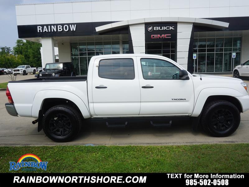 used 2015 Toyota Tacoma car, priced at $14,990