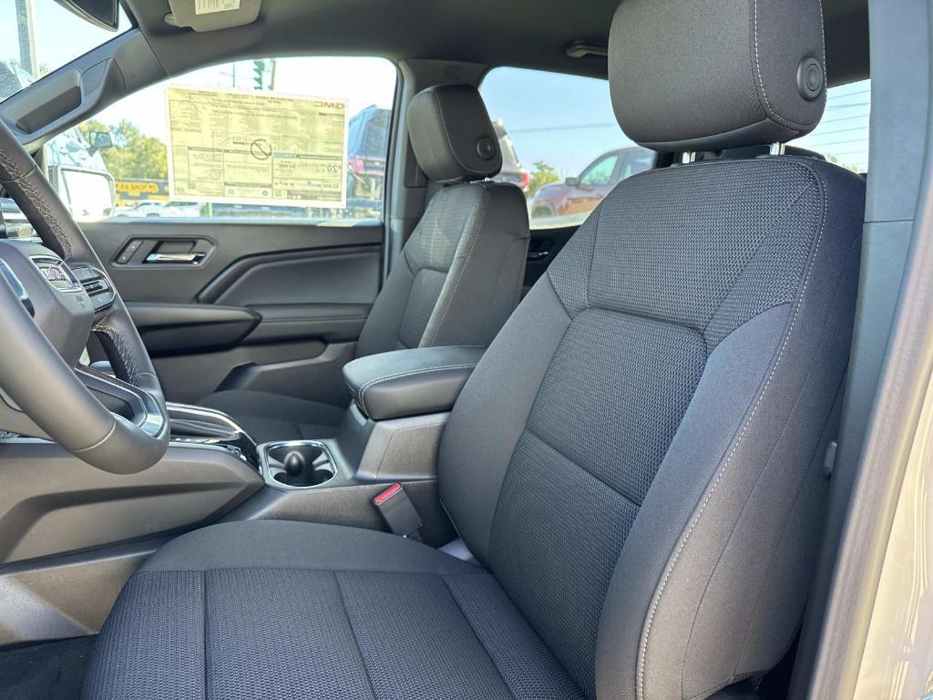 new 2026 GMC Canyon car, priced at $43,575