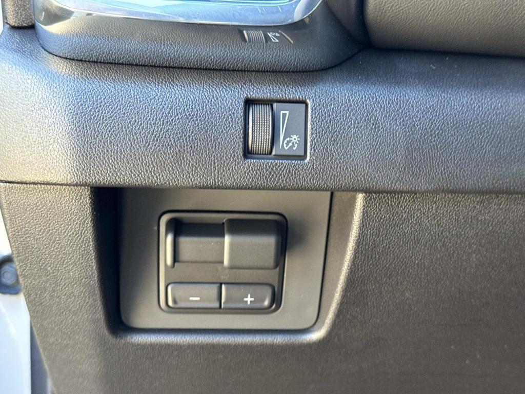 new 2026 GMC Canyon car, priced at $43,575