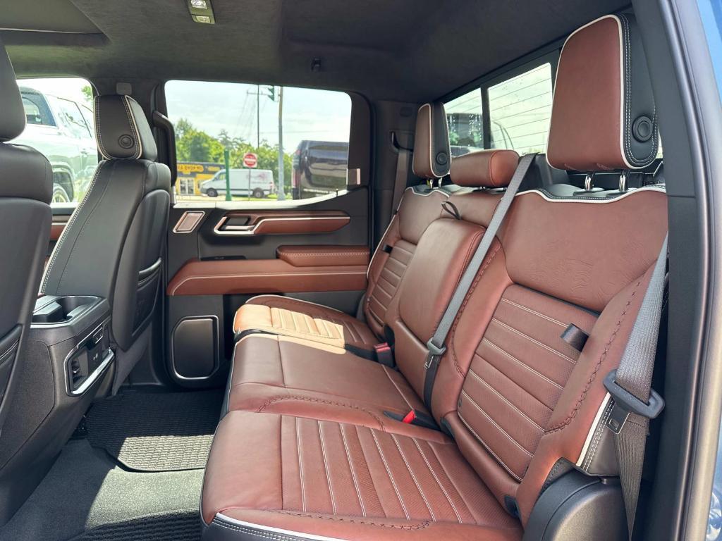 new 2025 GMC Sierra 1500 car, priced at $87,005