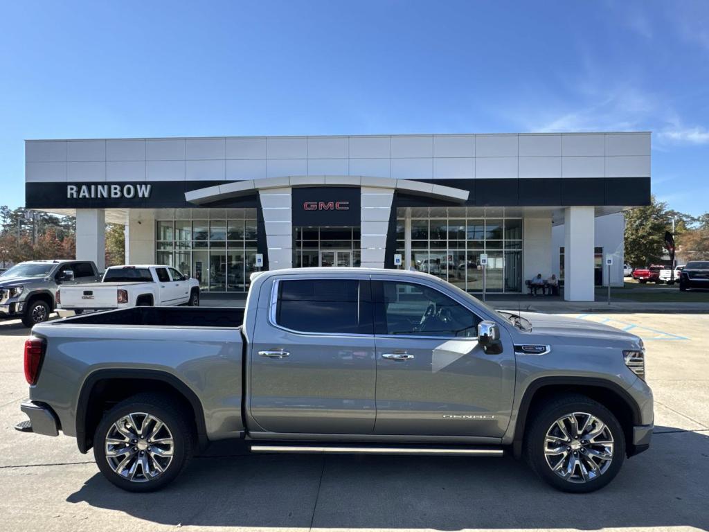 new 2026 GMC Sierra 1500 car, priced at $80,090