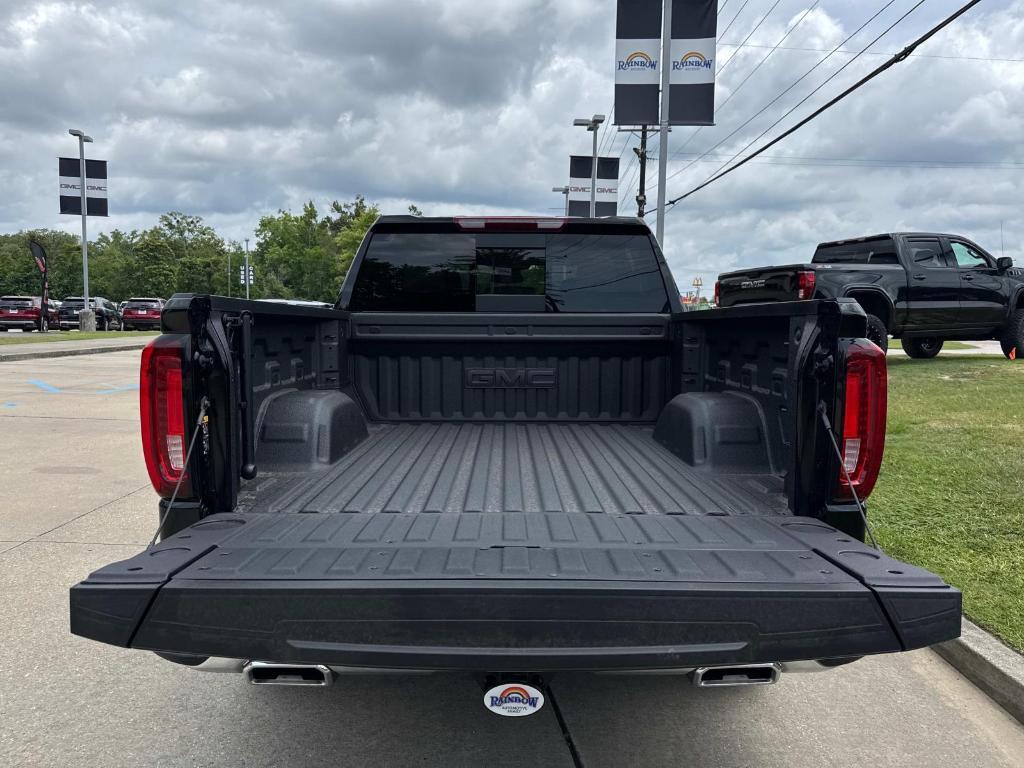 new 2025 GMC Sierra 1500 car, priced at $66,925