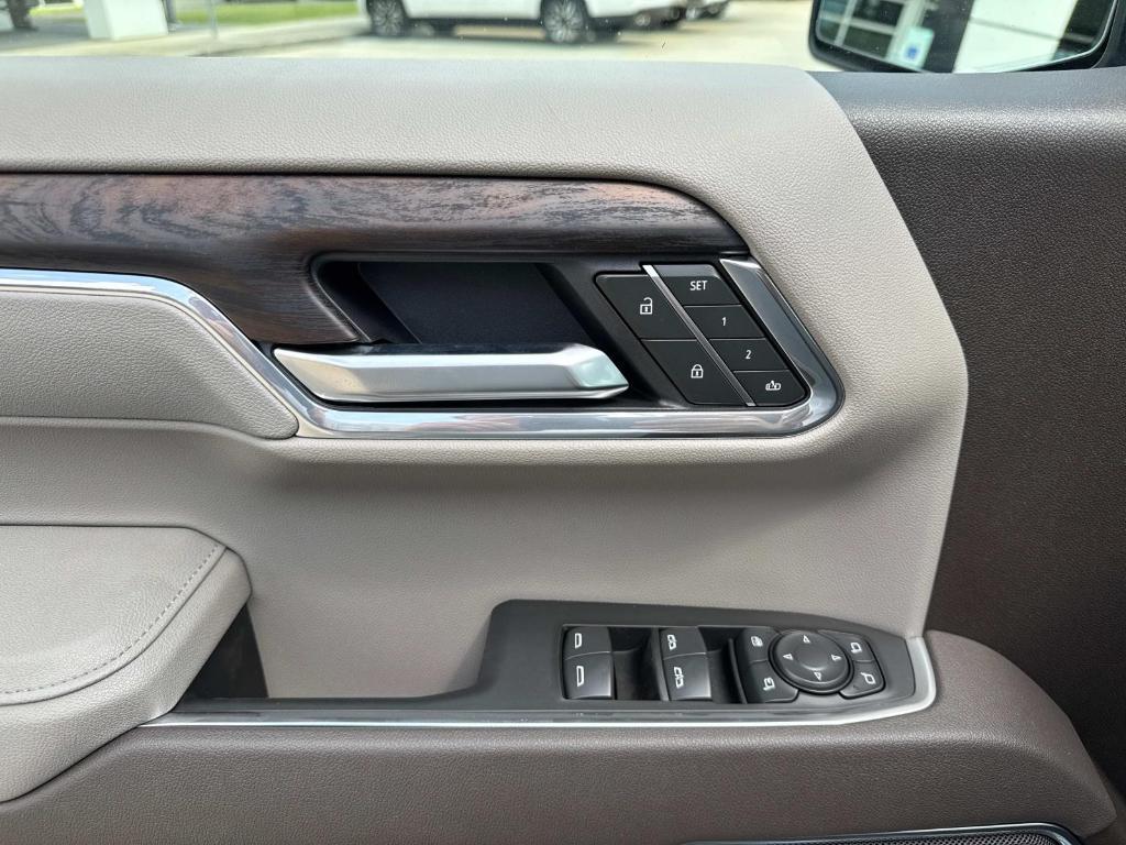 new 2025 GMC Sierra 1500 car, priced at $66,720