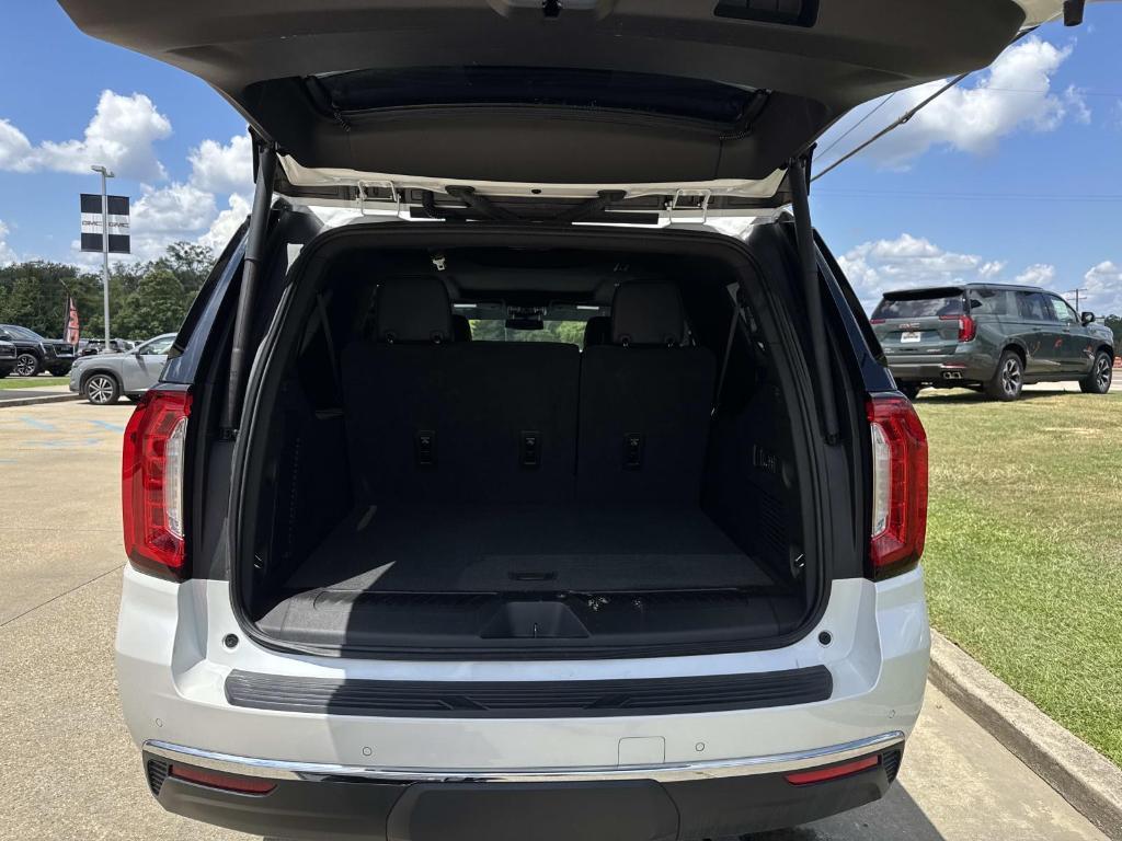 used 2024 GMC Yukon XL car, priced at $64,949