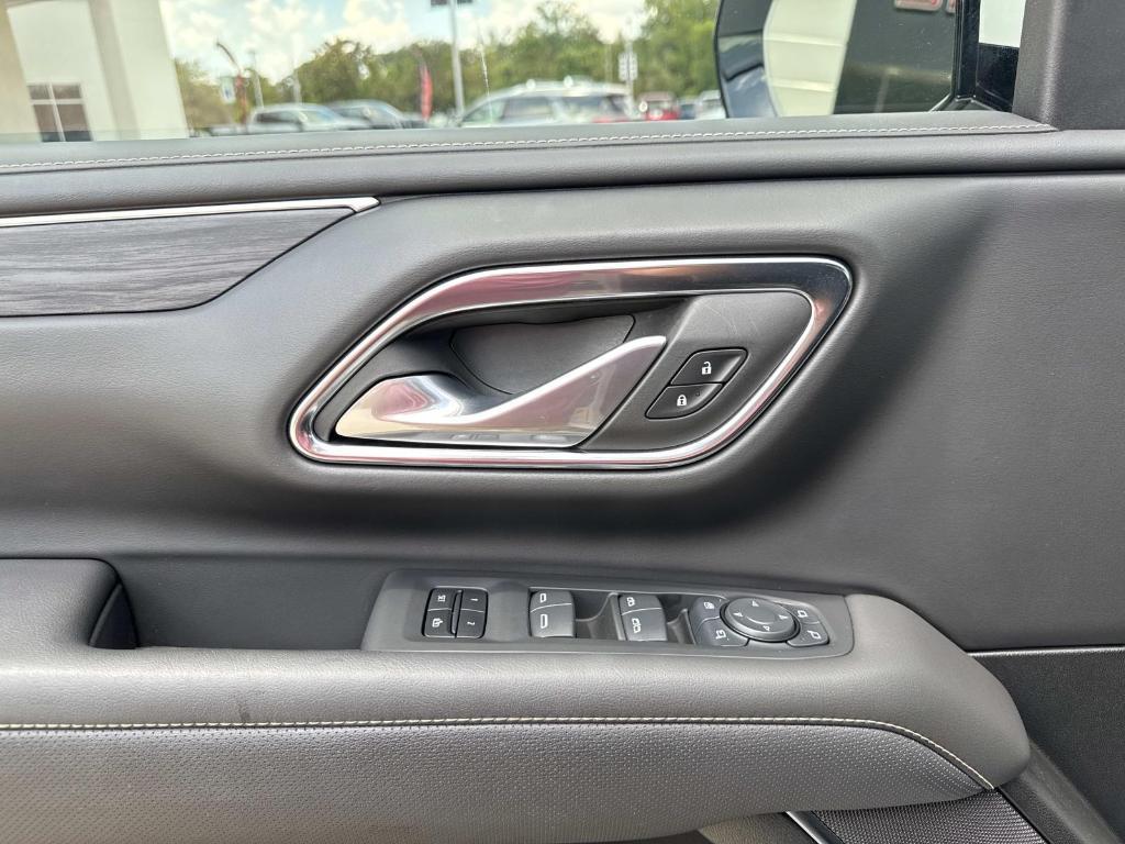 used 2024 GMC Yukon XL car, priced at $64,949