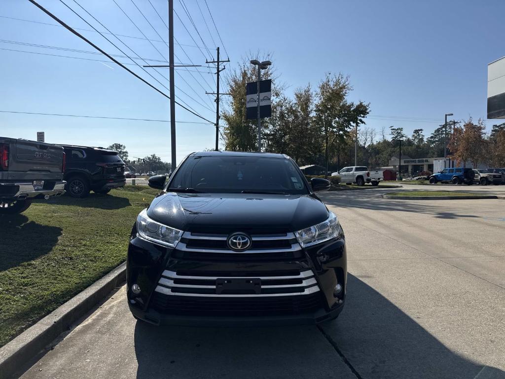 used 2019 Toyota Highlander car, priced at $21,958