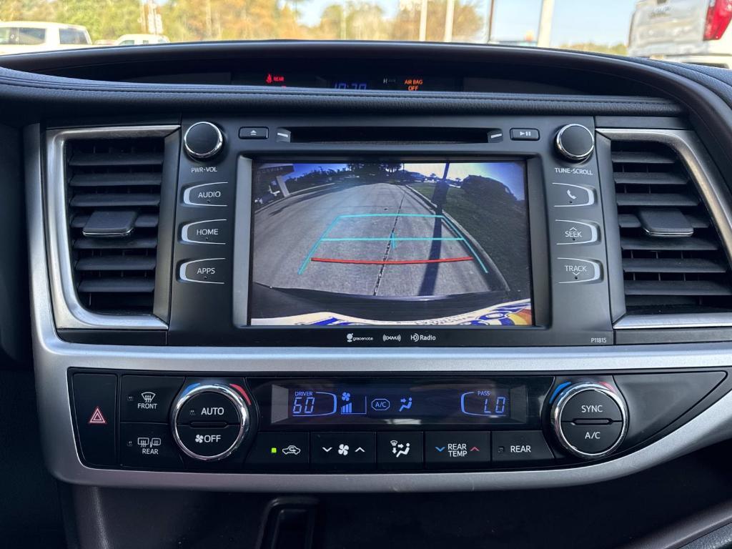 used 2019 Toyota Highlander car, priced at $21,958