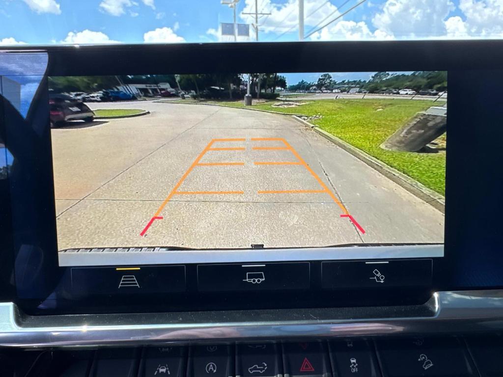 used 2025 Chevrolet Silverado 1500 car, priced at $53,990