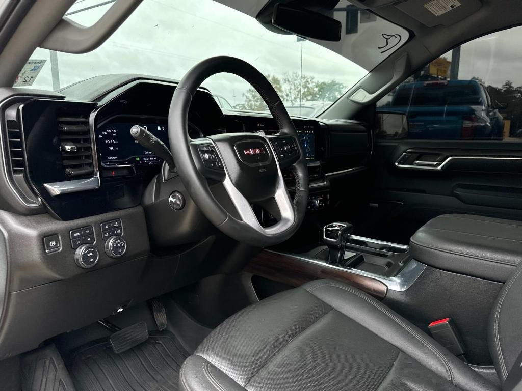 used 2023 GMC Sierra 1500 car, priced at $48,990
