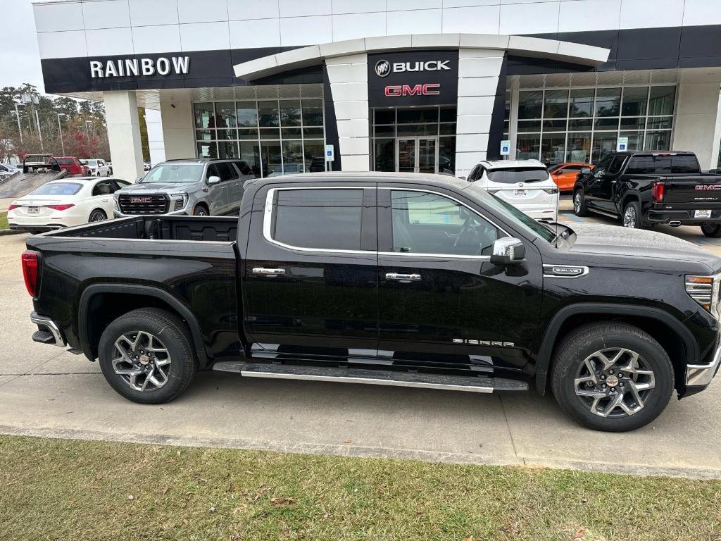 new 2025 GMC Sierra 1500 car, priced at $62,725