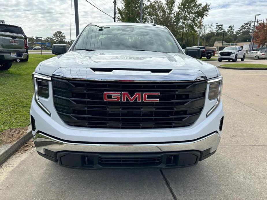 new 2025 GMC Sierra 1500 car, priced at $43,895