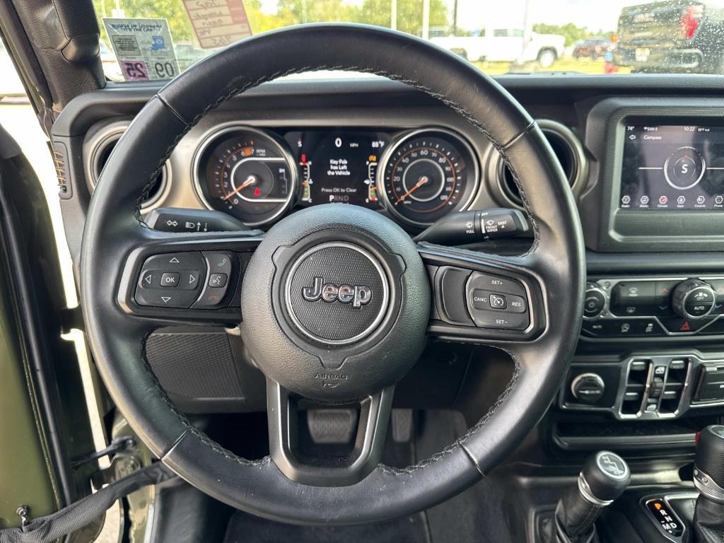 used 2021 Jeep Wrangler Unlimited car, priced at $32,166