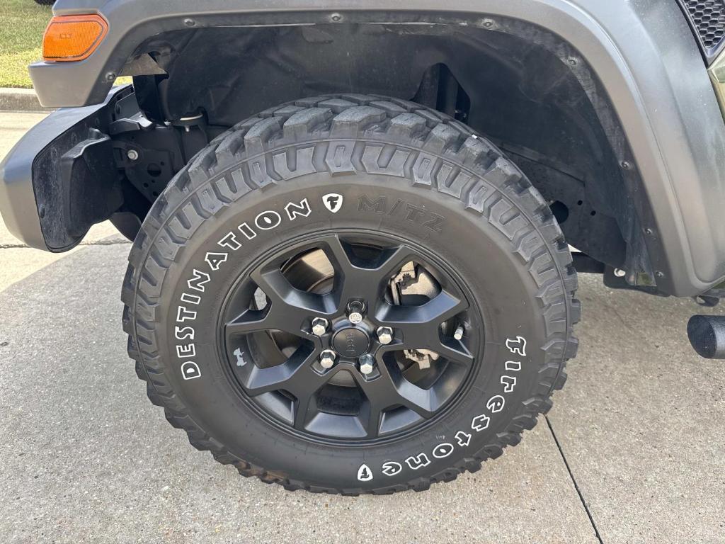 used 2021 Jeep Wrangler Unlimited car, priced at $32,166