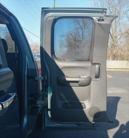 used 2007 Chevrolet Silverado 1500 car, priced at $7,999