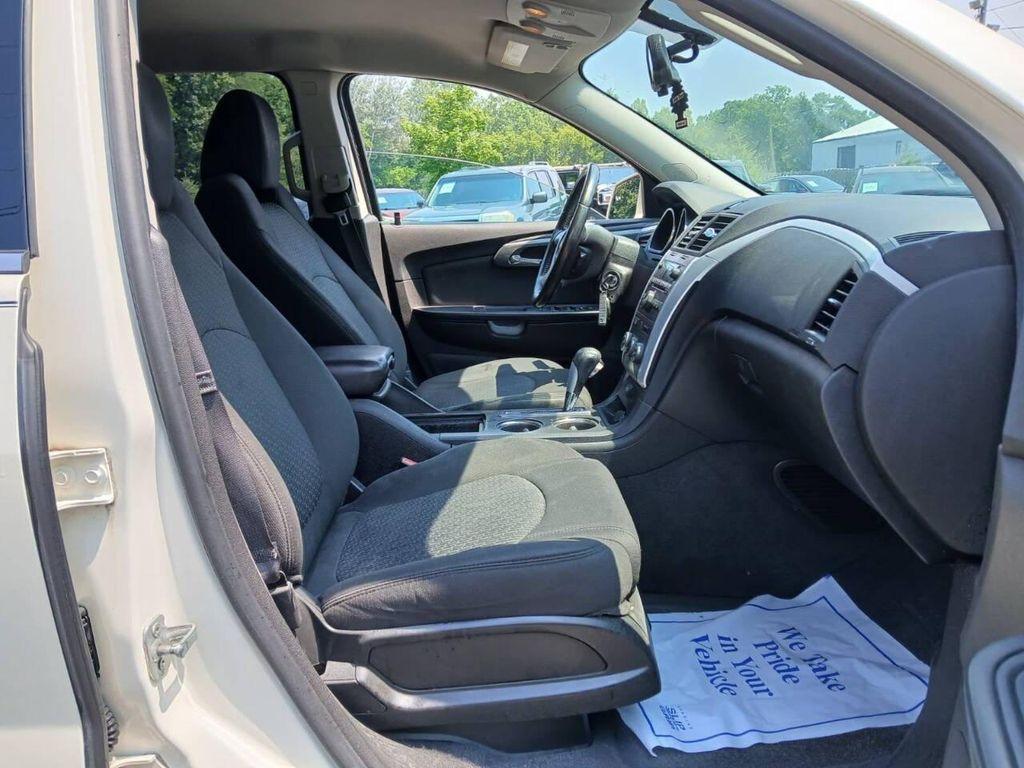 used 2012 Chevrolet Traverse car, priced at $5,999