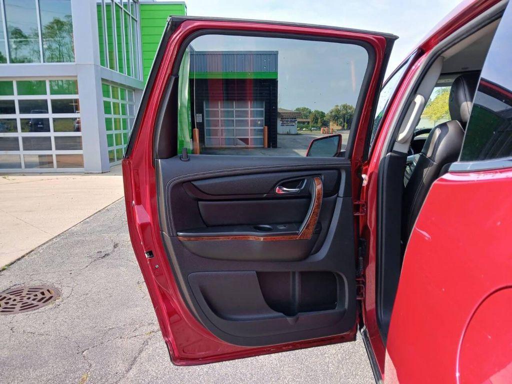 used 2014 Chevrolet Traverse car, priced at $4,999