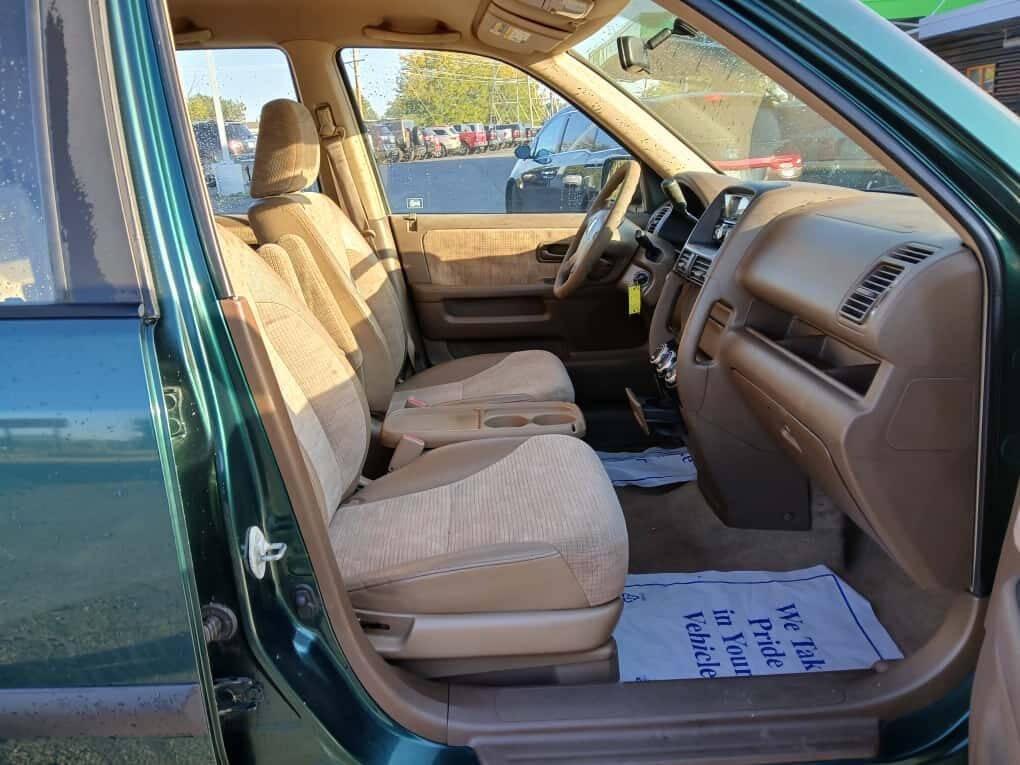 used 2002 Honda CR-V car, priced at $3,999