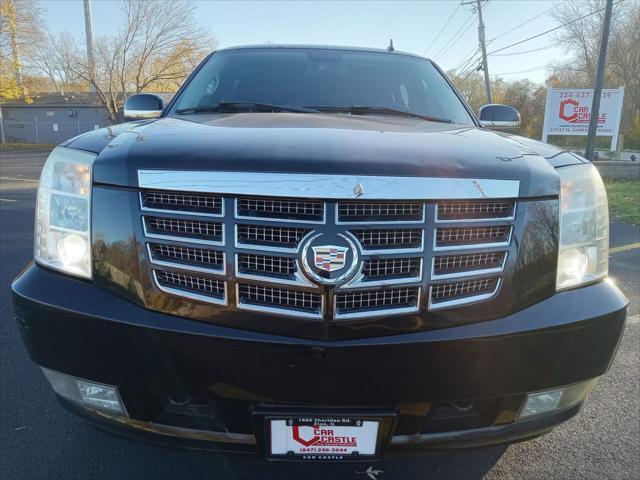 used 2007 Cadillac Escalade ESV car, priced at $8,999