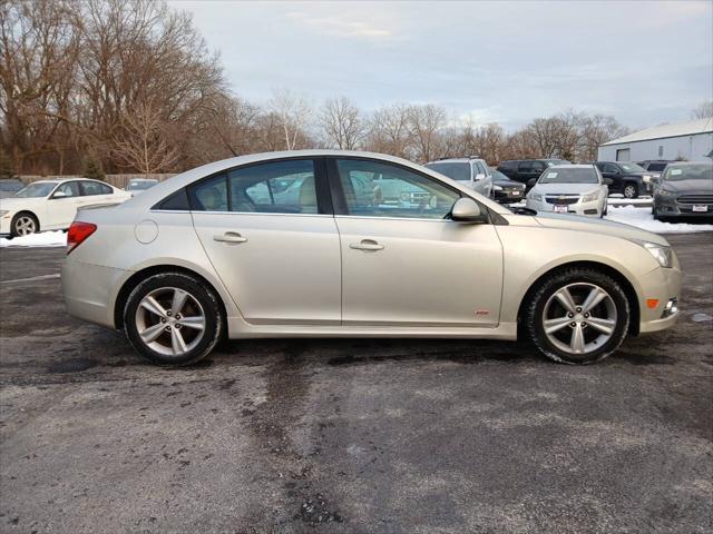 used 2014 Chevrolet Cruze car, priced at $6,999