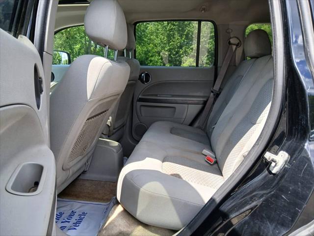 used 2006 Chevrolet HHR car, priced at $1,999