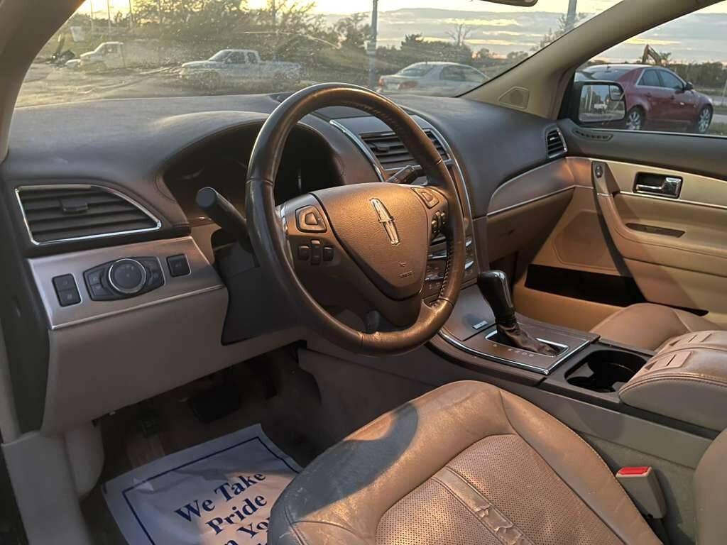 used 2013 Lincoln MKX car, priced at $3,999