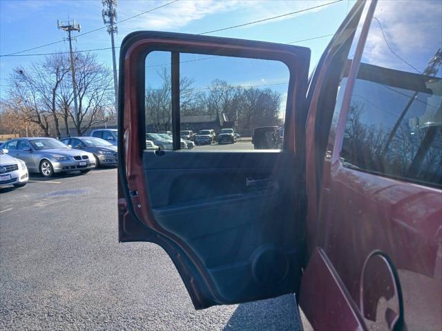 used 2011 Jeep Liberty car, priced at $4,999