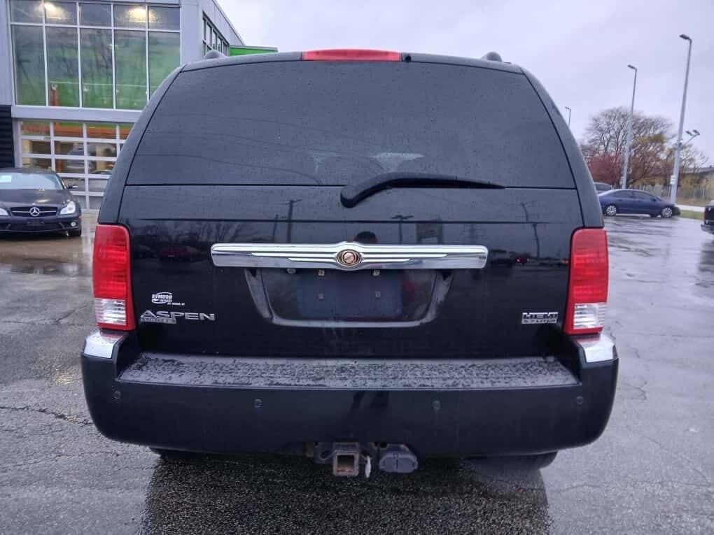 used 2008 Chrysler Aspen car, priced at $2,999