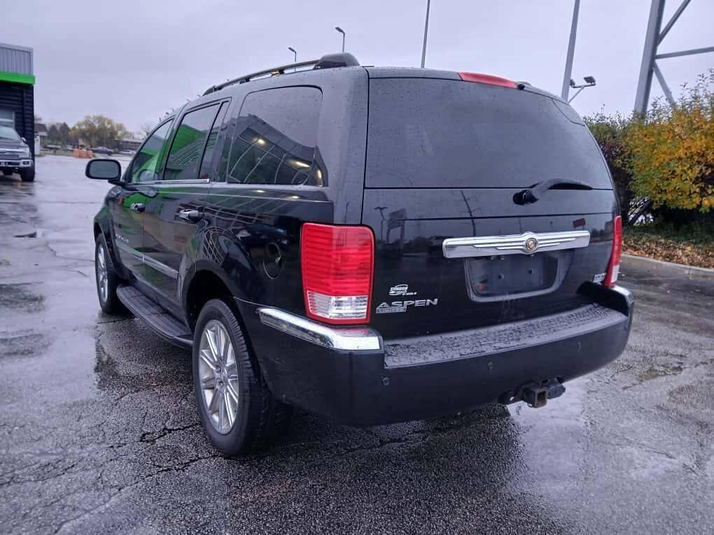 used 2008 Chrysler Aspen car, priced at $2,999