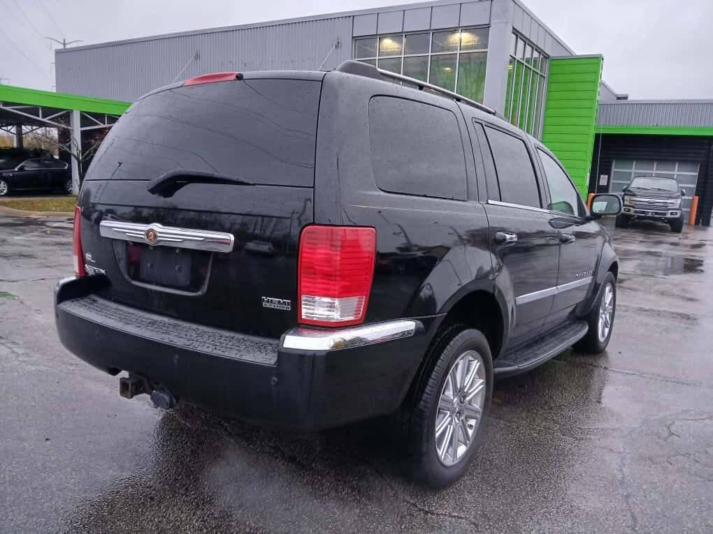 used 2008 Chrysler Aspen car, priced at $2,999