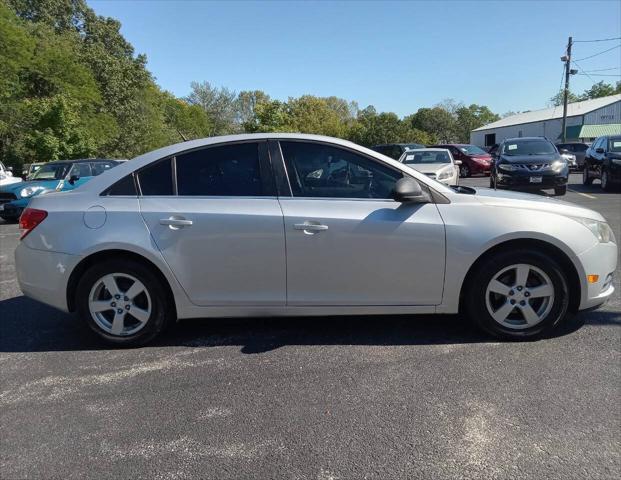 used 2011 Chevrolet Cruze car, priced at $3,999