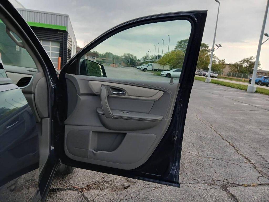 used 2017 Chevrolet Traverse car, priced at $6,999