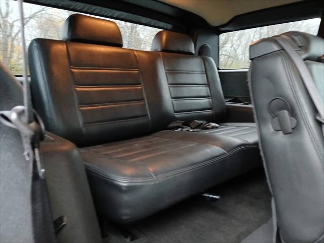 used 2006 Hummer H2 car, priced at $14,999