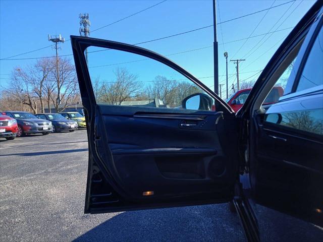 used 2015 Lexus ES 350 car, priced at $9,999